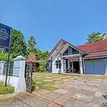 Oyo 92686 Lanaya Guesthouse Syariah