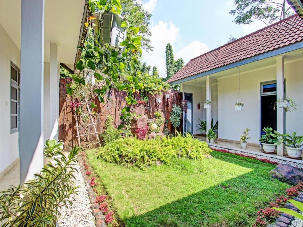 Oyo 92686 Lanaya Syariah